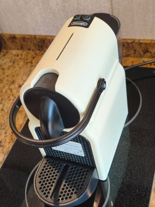 Cafetera Delonghi Nespresso