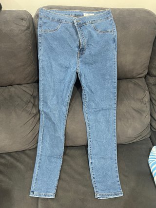 Pantalón vaquero Bershka azul