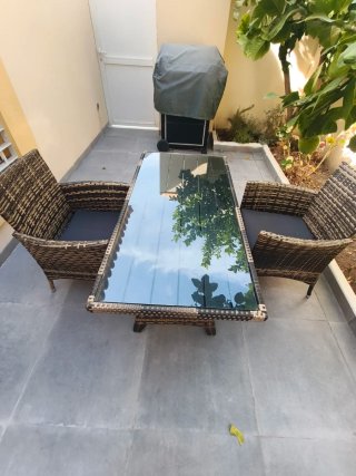 Set de Mesa y 2 Sillas de Ratán
