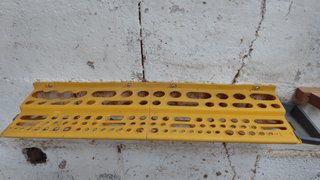 Organizador de herramientas amarillo
