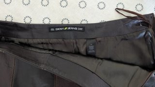 Falda de cuero DKNY Jeans marrón