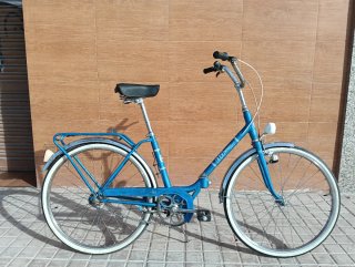 Bicicleta BH azul