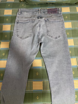 Vaqueros Zara Azul Claro