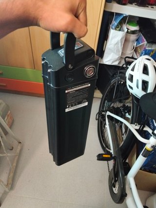 Bicicleta Eléctrica DYU C6 Blanca