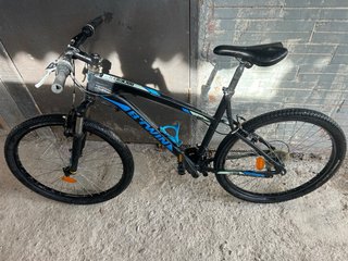 Bicicleta de Montaña Rockrider Negra y Azul