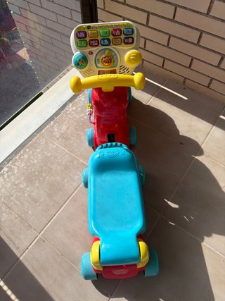 Tren correpasillos VTech interactivo