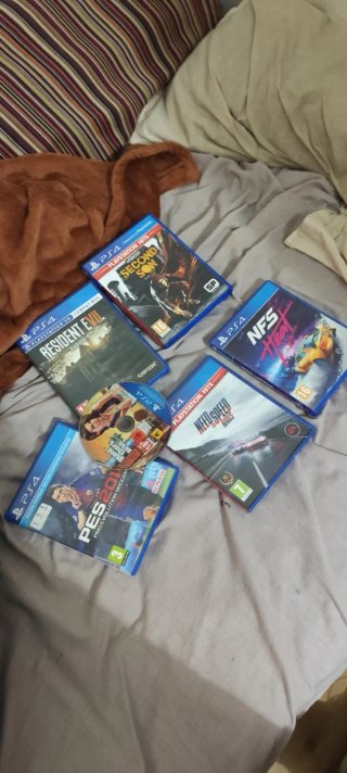 Lote de 6 Juegos para PS4