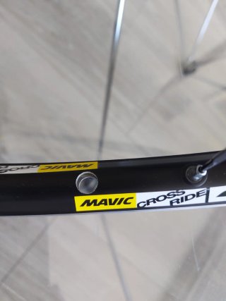 Juego Ruedas Mavic Crossride 26" V-Brake Tube Type