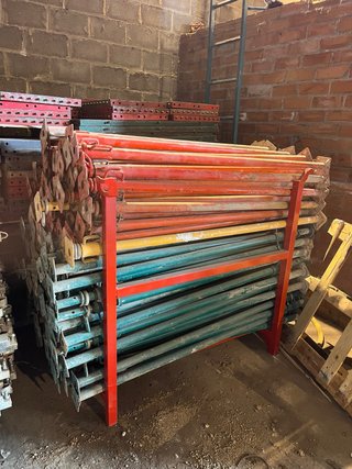 Lote de Puntales de Obra 3m