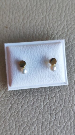 Pendientes bebé oro y perla nuevos