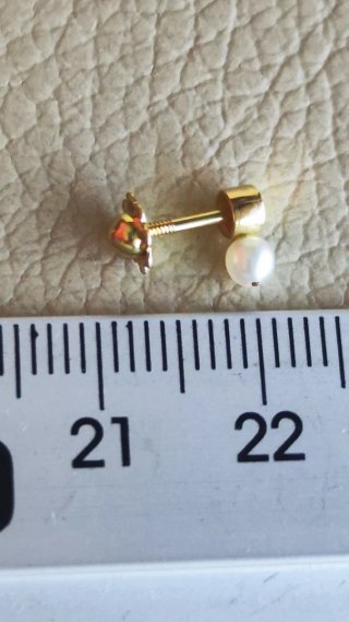 Pendientes bebé oro y perla nuevos