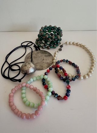 Lote Bisutería Collares y Pulseras