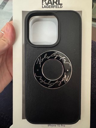 Funda Karl Lagerfeld para iPhone 15 Pro