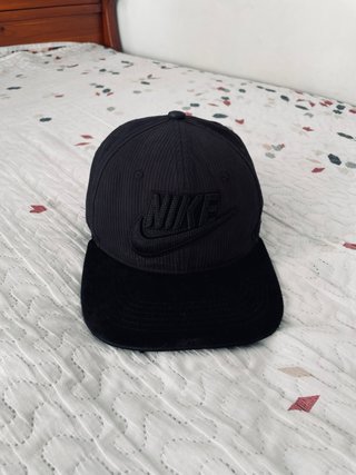 Gorra Nike Negra