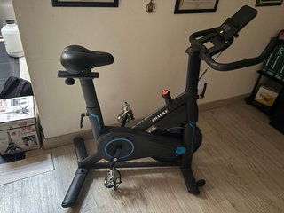 Bicicleta Estática Negra