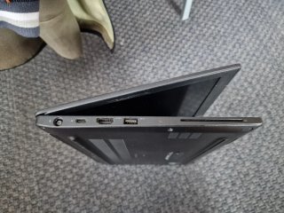 Dell Latitude 7290 i5 16 RAM 512 SSD Windows 11 Pro