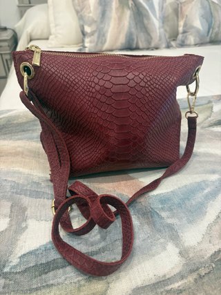 Bolso Burdeos con Textura
