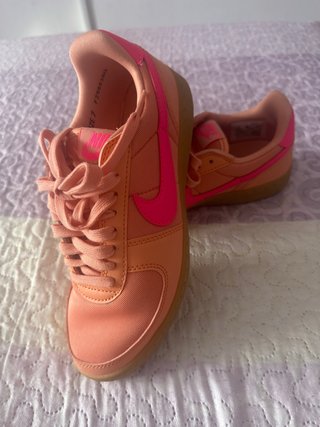 Bambas Nike Naranjas y Rosas
