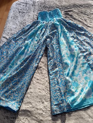 Pantalón de seda estampado