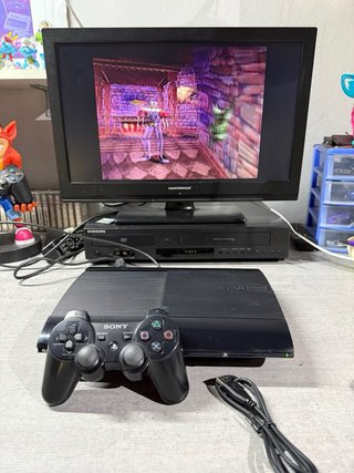 PlayStation 3 Super Slim Nera