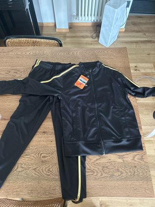 Tuta uomo GIVOVA nero oro taglia L