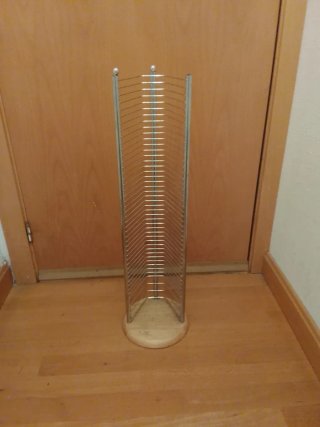 Torre CD/DVD metálica y madera