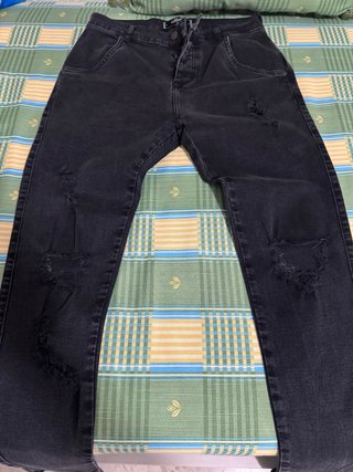Pantalón SikSilk Negro Roto Talla M