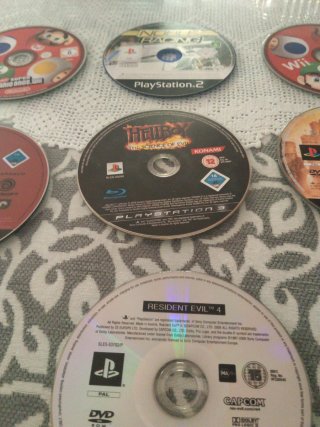Lote de 8 Juegos para PS2, PS3 e Wii