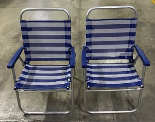 Set di due sedie pieghevoli