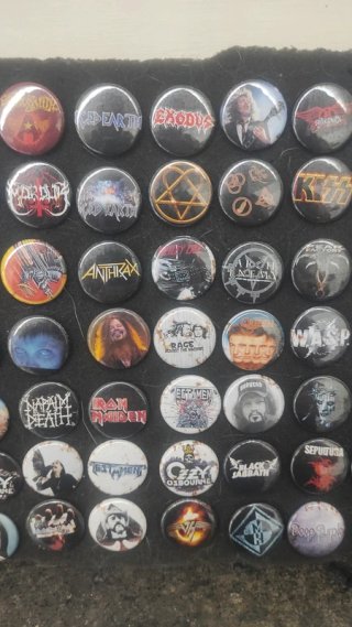 Lotto di Spillette Pins Rock & Metal