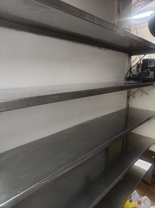 Estanterías de acero inoxidable 50 € unidad