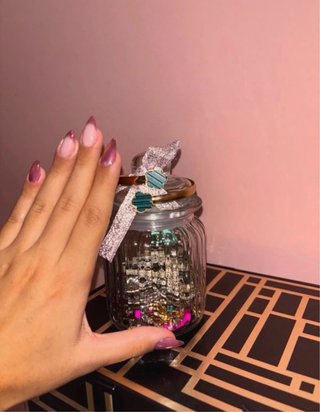 Jarra con Joyas Variadas