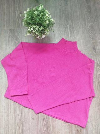 Jersey de Cuello Alto Fucsia