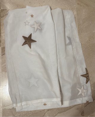 Tela de estor blanca con estrellas