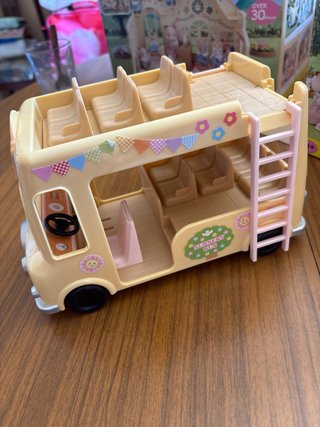 Autobús Guardería Sylvanian Families