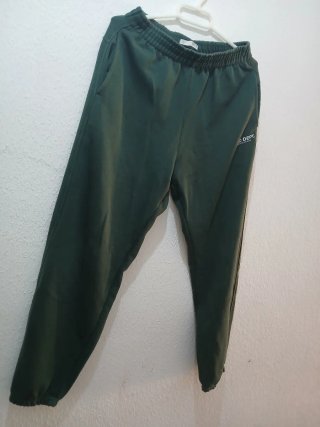 Pantalón Deportivo Verde