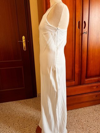 Mono blanco de tirantes