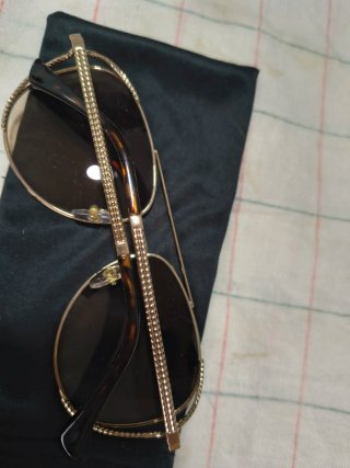Gafas de sol aviador doradas y marrones degradadas