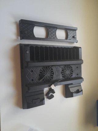 PS4 (PlayStation 4) Slim Nera