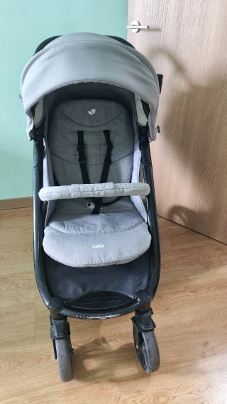 Silla de paseo Joie Litetrax 4 y patinete