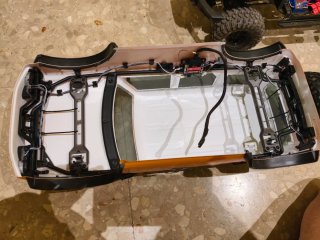 Traxxas TRX-4 Ford Bronco crawler