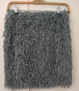 Minifalda fiesta gris marca Zara