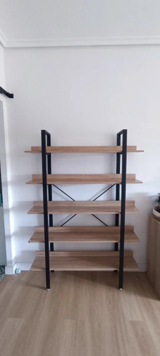 Estantería Metálica y Madera