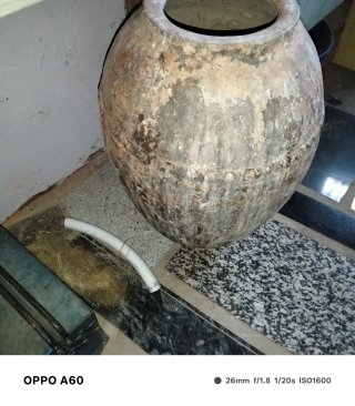 Tinaja de terracota antigua