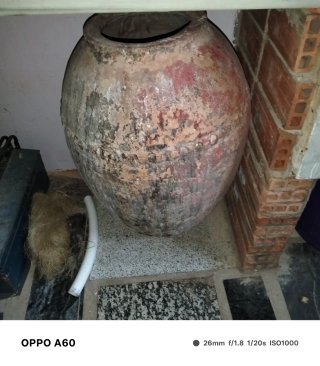 Tinaja de terracota antigua