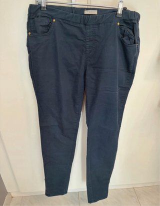 Pantalón largo negro Tex