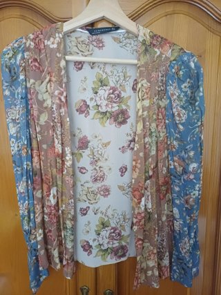 Blusa Zara Woman Estampada Talla M