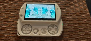 PSP Go Blanca