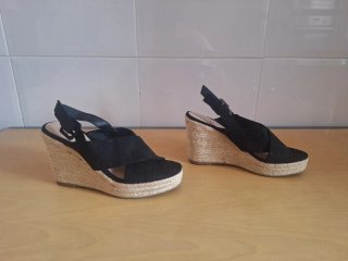 Sandalias de cuña Sfera n° 40 negras