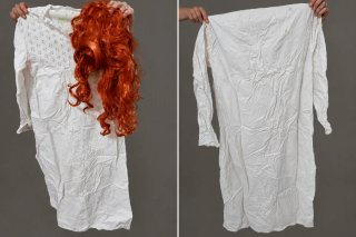 Disfraz de Exorcista para Niña con peluca incluida